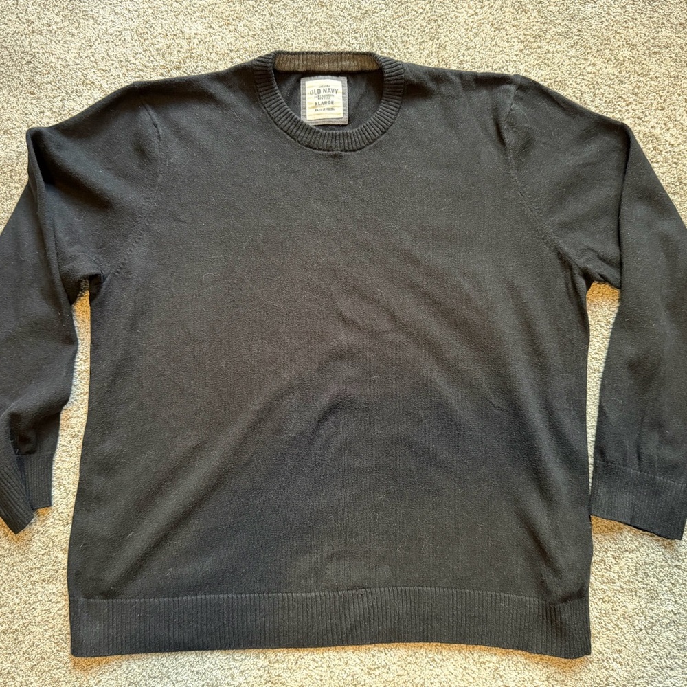 Vintage‎ Old Navy Men's Black Crewneck Sweater